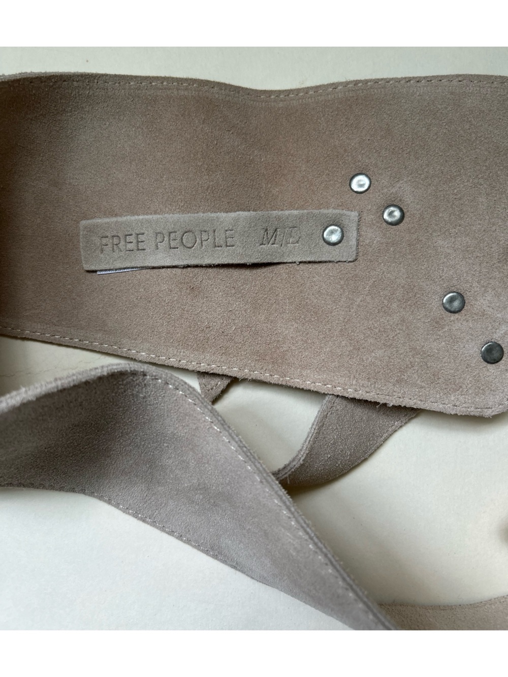 Free People NWT Leather Suede Linen Neutral Hip Double buckle Belt size M/L - Picture 4 of 6